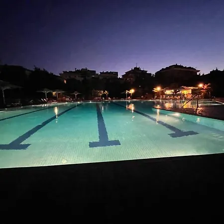 Newada 1+1 With Pool View * Provincia di Istanbul