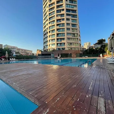 Newada 1+1 With Pool View Apartament *