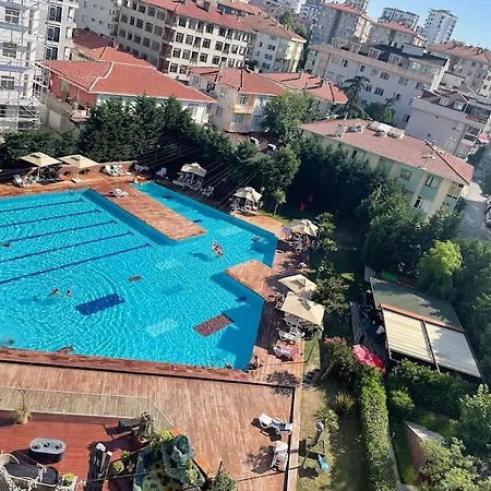Newada 1+1 With Pool View Appartement *